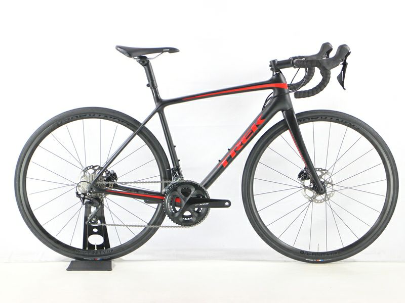 ◇◇トレック TREK エモンダ EMONDA SL5 DISC 105 R7000 2020年モデル カーボン ロードバイク 54サイズ 11速  ブラック レッド（サイクルパラダイス大阪より配送）