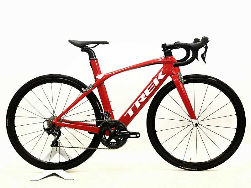 美品 トレック TREK マドン 9.0 MADONE 9.0 OCLV600 ULTEGRA 2018年モデル カーボンロードバイク 56サイズ  レッド