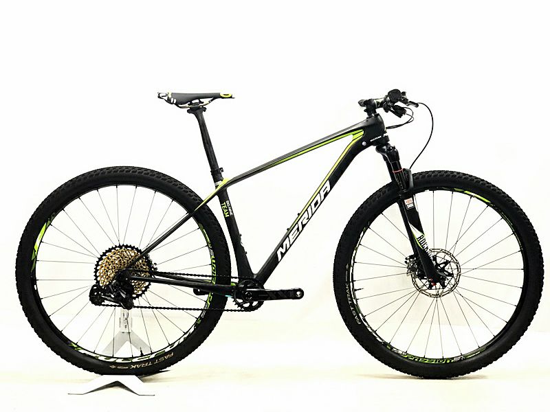 ○美品 メリダ MERIDA ビッグナイン BIG.NINE TEAM 2018年 油圧DISC 29er カーボン マウンテンバイク Boost規格  43cm(17)サイズ ブラック○