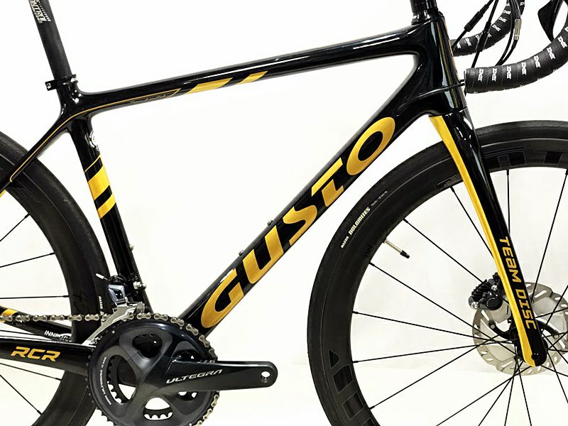 美品 グスト GUSTO RCR TEAM LIMITED DISC ULTEGRA 油圧DISC 2020年モデル カーボンロードバイク XLサイズ  ブラック/ゴールド