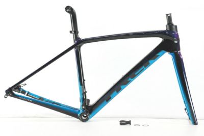 ◇◇トレック TREK エモンダ EMONDA SLR P1 2021年 カーボン ロードバイク フレーム 50サイズ ディスク DISC 700C  12x100/142mm TA T47（サイクルパラダイス大阪より配送）