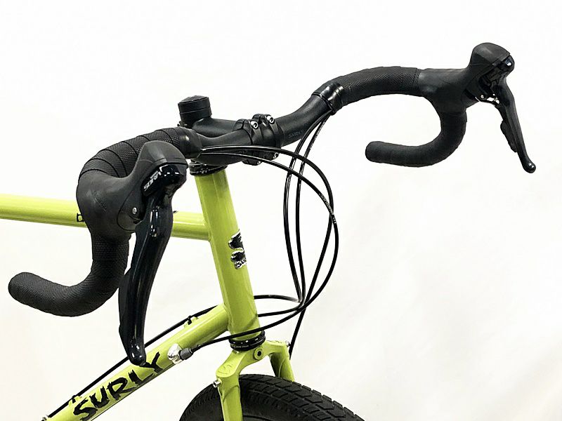 サーリー SURLY ディスクトラッカー DISC TRUCKER ツーリングバイク SORA 2021年モデル クロモリ ロードバイク 54サイズ  ライムグリーン