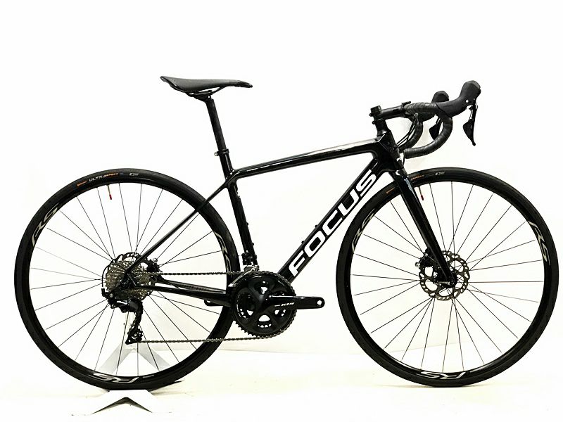 美品 FOCUS イザルコレース IZALCO RACE DISC 9.7 105 スモールハンド用 油圧DISC 2020年 カーボンロードバイク  XS(48)サイズ ブラック