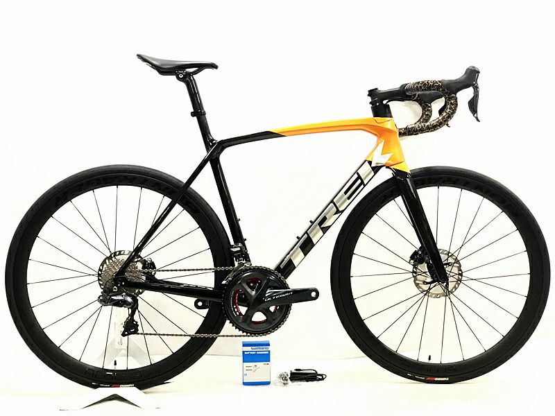 ○トレック TREK エモンダ EMONDA SL7 DISC OCLV500 ULTEGRA 電動Di2油圧DISC 2021年 カーボンロードバイク  56サイズ ブラック/オレンジ