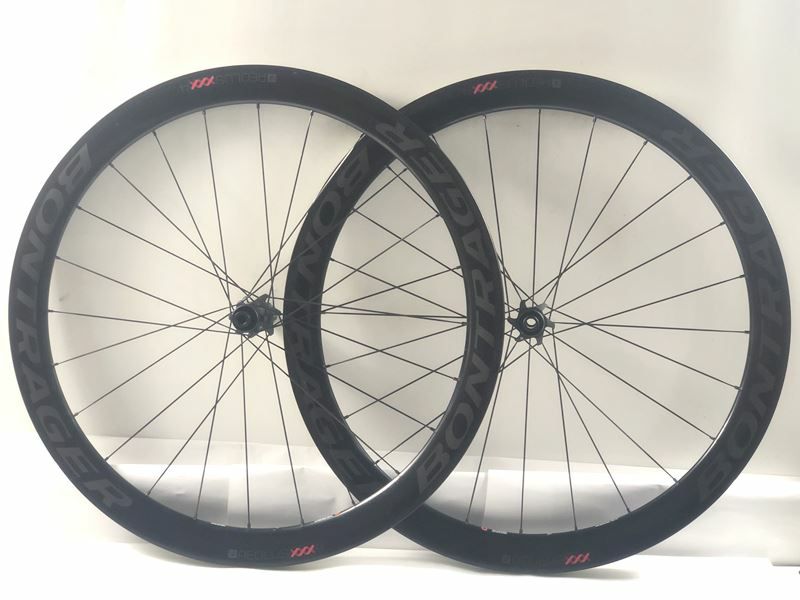 ボントレガー BONTRAGER アイオロスXXX4ディスク AEOLUS XXX4 DISC ホイールセット シマノフリー11速 クリンチャー