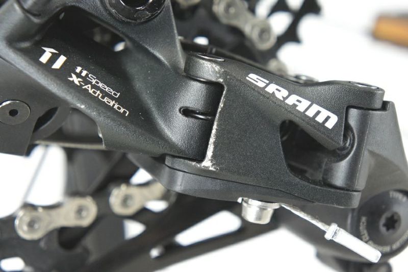 ◇◇スペシャライズド SPECIALIZED シラスエックス Sirrus X 4.0 2022年 アルミ クロスバイク Sサイズ SRAM NX  11速 ディスクブレーキ（サイクルパラダイス大阪より配送）