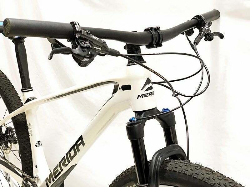 【プライスダウン開始】美品 メリダ MERIDA ビッグ セブン BIG SEVEN 7000 2018年 Deore XT 27.5 カーボン  マウンテンバイク Boost規格 Sサイズ ホワイト【お買い得特価】