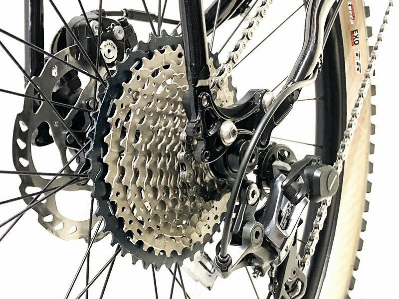 ○美品 クラスト バイク CRUST BIKE エバージョン EVASION 105 2022年10月購入車体 クロモリ ロードバイク 505サイズ  ブラック