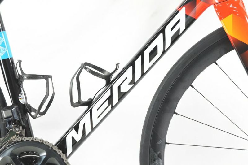 ◆◆メリダ MERIDA スクルトゥーラチーム SCULTURA TEAM 2022-23年モデル カーボン ロードバイク 48サイズ  DURA-ACE Di2 R9150（サイクルパラダイス大阪より配送）