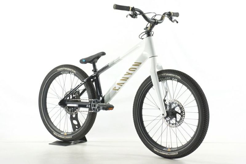 ◇◇訳アリ キャニオン CANYON スティッチCFRトライアル Stitched CFR Trial 2022年モデル カーボン  ダートジャンプバイク Mサイズ SS MTB（サイクルパラダイス大阪より配送）