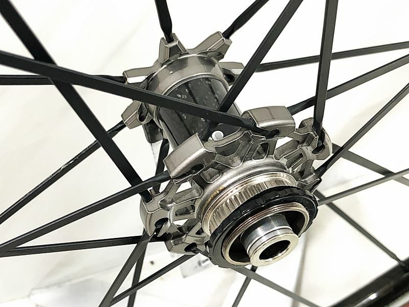 美品 フルクラム FULCRUM レーシングゼロ RACING ZERO CARBON DB ホイールセット シマノフリー 11速  DISC（センターロック） カーボン