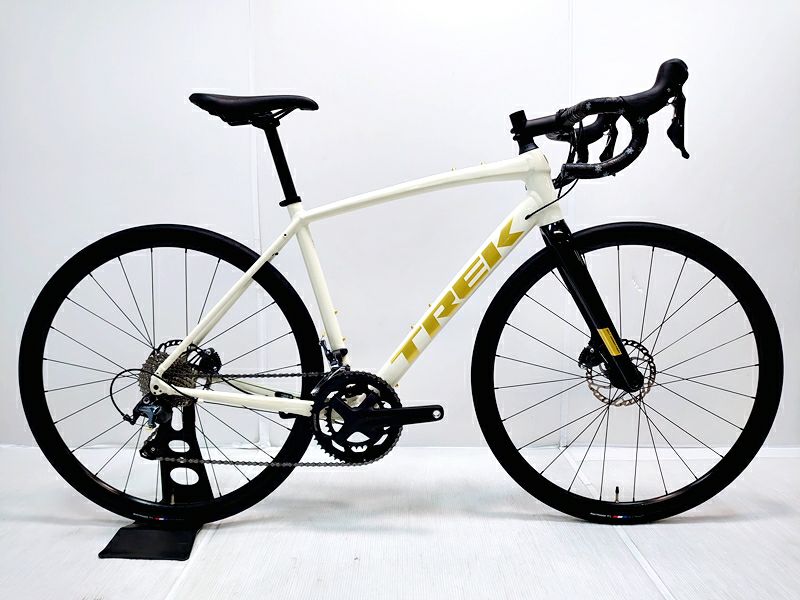 ▽▽トレック TREK DOMANE AL4 2022年モデル アルミ ロードバイク 54サイズ 2×10速 エラ  ホワイト（サイクルパラダイス福岡より配送）