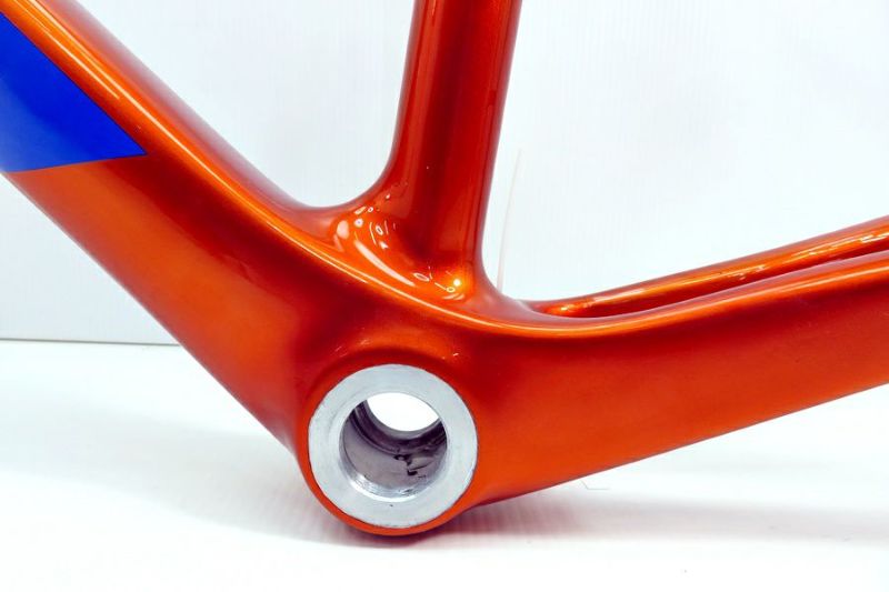 ★★チネリ CINELLI ヴェルトリクス ディスク VELTRIX DISC 2020年モデル カーボン ロードバイク用フレーム  オレンジ（サイクルパラダイス山口より配送)