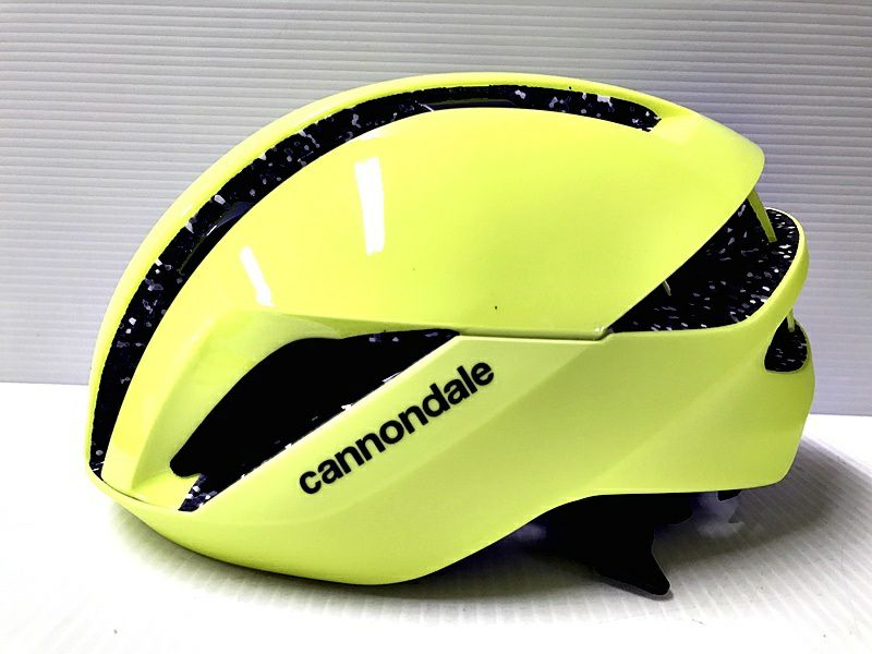 ▽▽未使用展示品 キャノンデール Cannondale ダイナム DYNAM イエロー ヘルメット MEDIUM（55-59cm）  2022年12月製造（サイクルパラダイス福岡より配送）