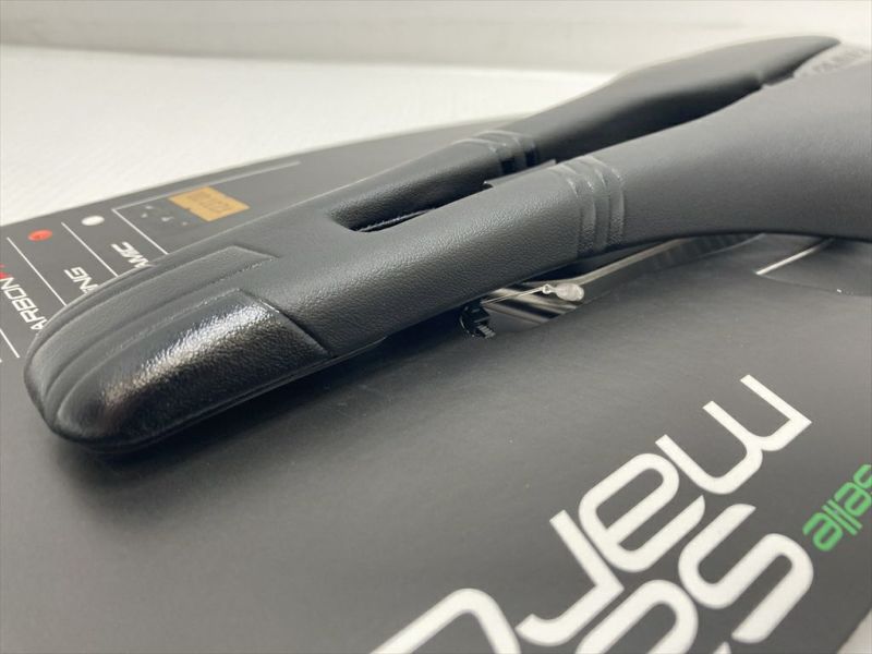 ★★未使用品 セラサンマルコ Selle Sanmarco サドル マントラ レーシング Mantra Racing  ワイドサイズ（サイクルパラダイス山口より配送)