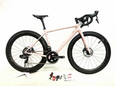 超美品 スペシャライズド エートスプロ AETHOS PRO SRAM Force eTAP AXS 油圧DISC 2021年 カーボンロードバイク  52サイズ ピンク ☆