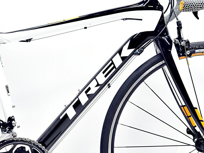 ▽▽トレック TREK ドマーネ DOMANE 4.3 105 2015年モデル カーボン ロードバイク 50サイズ 2×11速  ブラック×ホワイト（サイクルパラダイス福岡より配送）