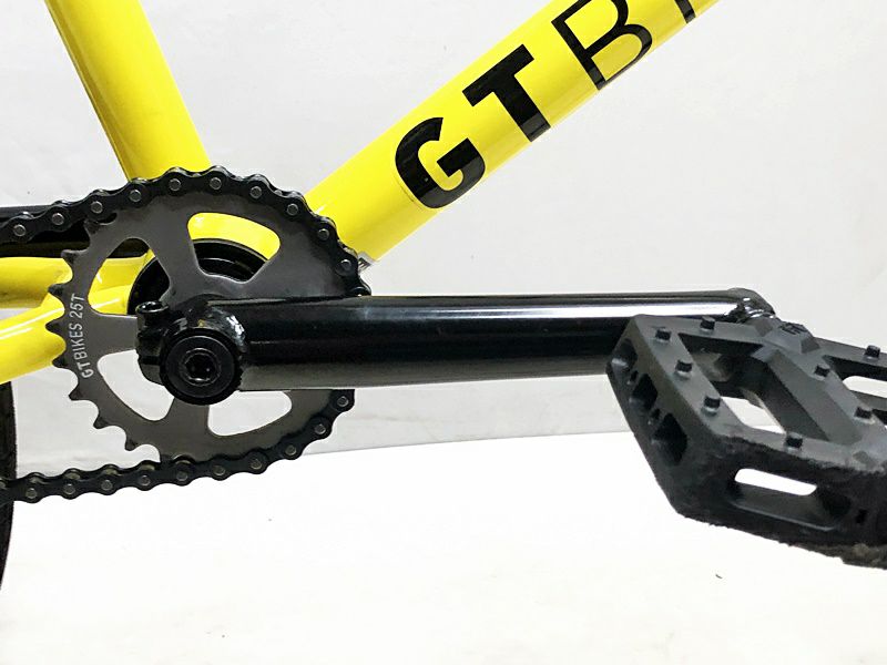 プライスダウン開始】ジーティー GT エアー AIR 2021年 BMX イエロー ※公道走行不可【お買い得SALE】