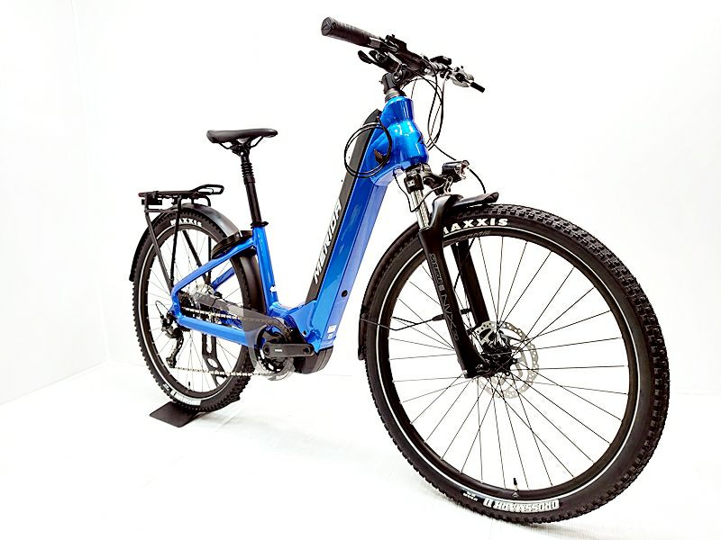 ▽▽未使用 メリダ MERIDA ePASSPORT CC 400 EQ 2022-23年継続 e-Bike e-MTB 電動アシスト自転車  XSサイズ ブルー×ブラック（サイクルパラダイス福岡より配送）