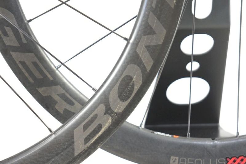 ◇◇ボントレガー BONTRAGER AEOLUS XXX 4 TLR DISC クリンチャー チューブレスレディ ホイール シマノフリー 11速  12x100/142mm 700C（サイクルパラダイス大阪より配送）