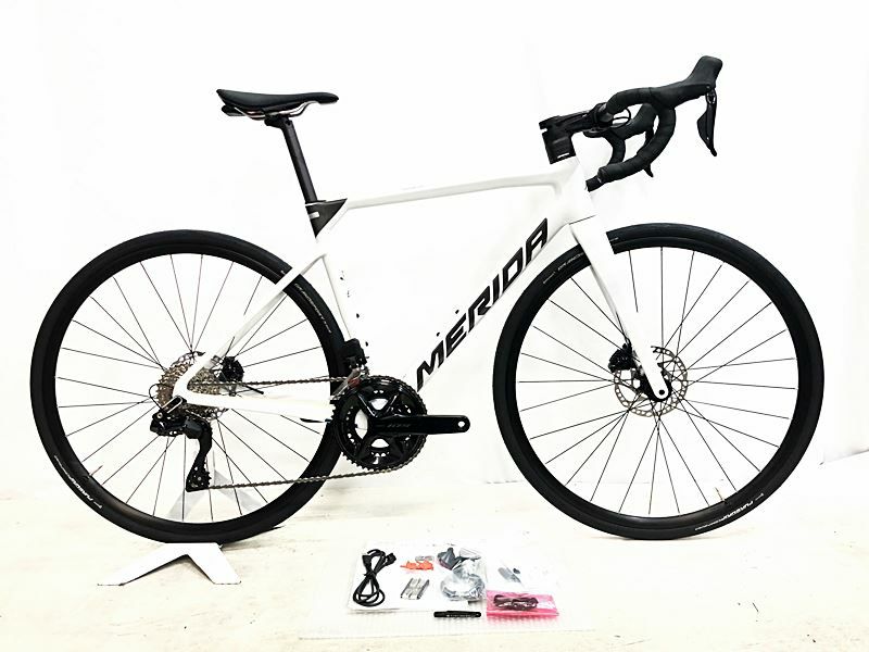 当サイト限定 上半期決算SALE】超美品 メリダ MERIDA SCULTURA 6000 105 R7100 Di2 12速 油圧DISCブレーキ  2023-2024年 カーボンロードバイク S(48)サイズ ホワイト ☆【期間限定 8/26 午前10時迄】