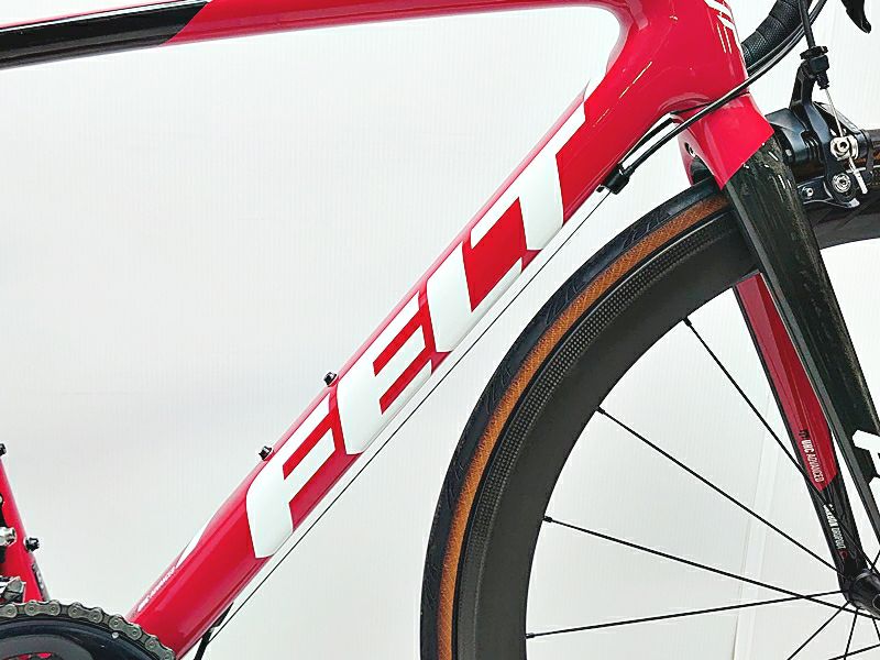 ▽▽フェルト FELT FR5 ULTEGRA R8000 2018年モデル カーボン ロードバイク 51サイズ 2×11速 レッド  カスタム有（サイクルパラダイス福岡より配送）