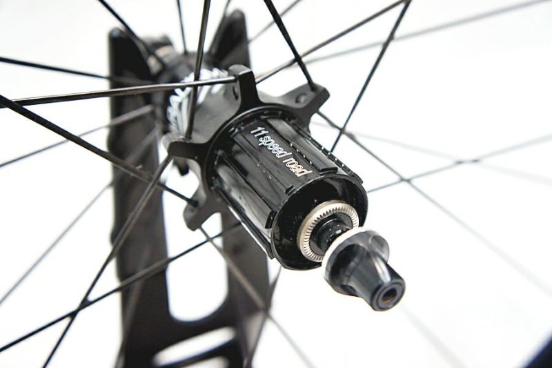 ▽▽ボントレガー BONTRAGER PARADIGM ELITE TLR ホイール 前後 セット シマノフリー 11速 アルミ  （サイクルパラダイス福岡より配送）