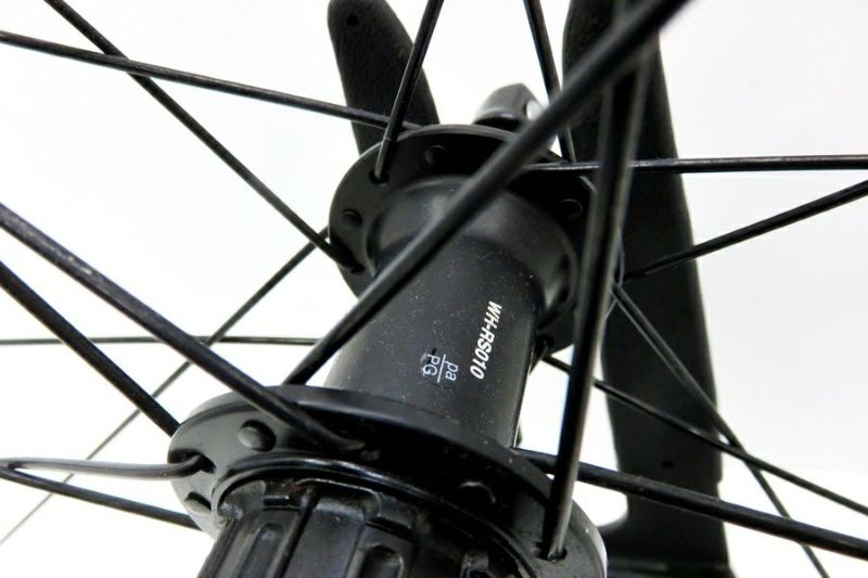 シマノ SHIMANO WH-RS010 リアホイールのみ アルミ 700C 11速 リムブレーキ クリンチャー  シマノフリー（サイクルパラダイス山口より配送)