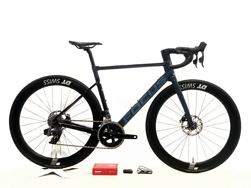 プライスダウン開始】美品 フォーカス FOCUS イザルコマックス IZALCO MAX DISC 9.7 RIVAL e-tap AXS  油圧DISC 2022年 カーボンロードバイク 54サイズ ブルー【お買い得SALE】