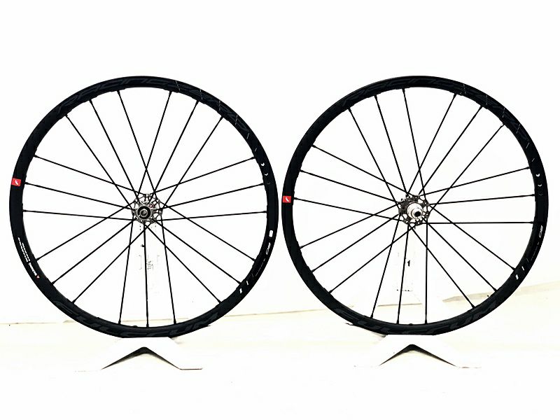 期間限定[美品] ビアンキ Fulcrum Racing 400DB (4DB) プライスダウン 
