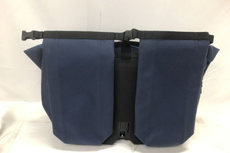 美品 BROMPTON ブロンプトン Roll Top Waterproof Bag 25L ロールトップ ウォータープルーフバッグ ネイビー