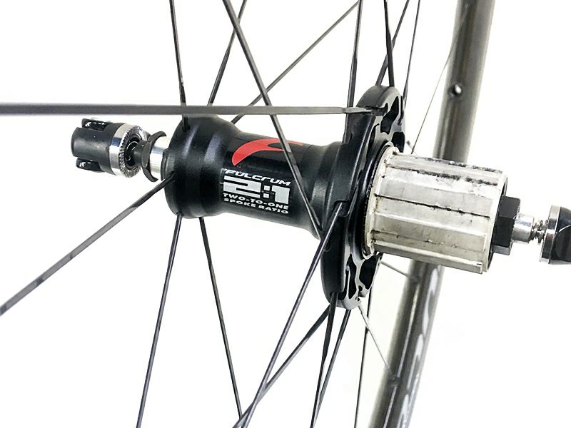フルクラム レーシングクアトロカーボン RACING QUATTRO CARBON