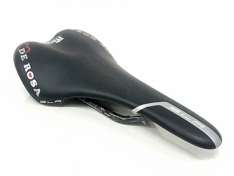 未使用品 セライタリア selle ITARIA デローザ SLR カーボン DEROSA SLR CABON ブラック 131mm カーボンレール  サドル