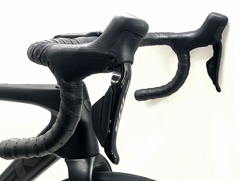 トレック ドマーネSL6 2017 フロントフォーク ヘッドパーツ付き トレック ドマーネSL6 2017 フロントフォーク ヘッドパーツ付き