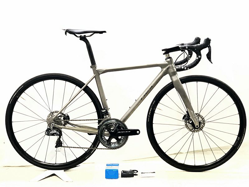 タクリーノ TACURINO ネオ コズマ NEO COZMA DISK ULTEGRA/DURA-ACE MIX 電動Di2 油圧DISC  2023年 チタン ロードバイク Sサイズ グレー