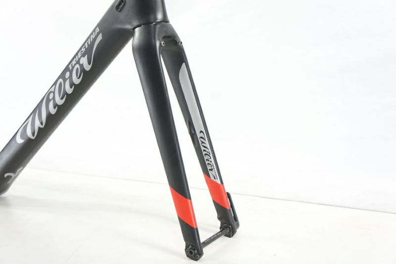 新品登場 WILIER ◇◇ウィリエール チェント カーボン 2019年 NDR 1 CENTO パーツ