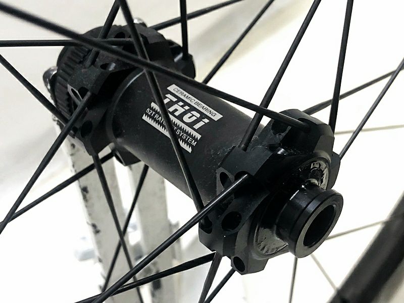 美品 オロメ OROME ヴァラール VALAR TH50D ホイールセット