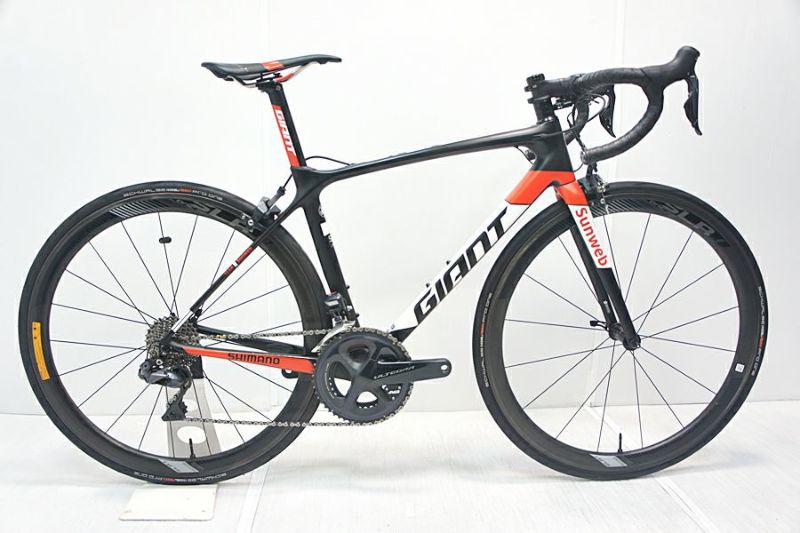 GIANT TCR ADVANCED 2 DISC di2カスタム