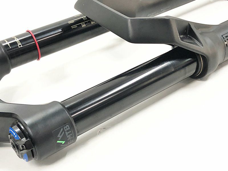 希少（E-MTB）RockShox Domain RC 29 フロントフォーク RockShox DOMAIN RC 29