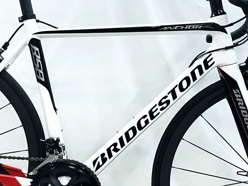 美品 アンカー ANCHOR RS8 EQUIPE SHIMANO 105 R7000 2019年