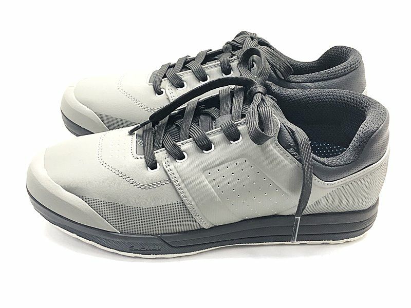 新品 SPECIALIZED 2FO DH FLAT SHOES 27cm 2FO DHシューズ 全開の走りを 足元から｜スペシャライズド公式ブログ