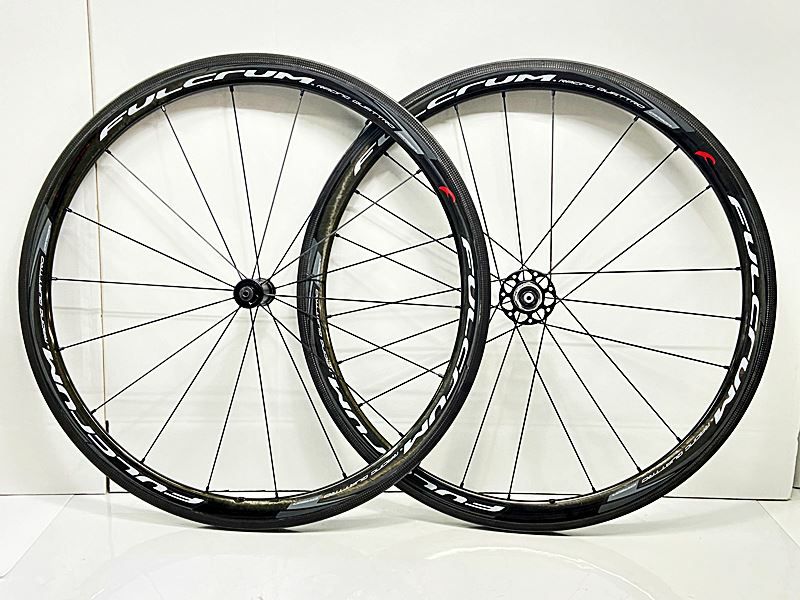 初売りセール レーシングクアトロ フルクラム RACING CARBON QUATTORO パーツ