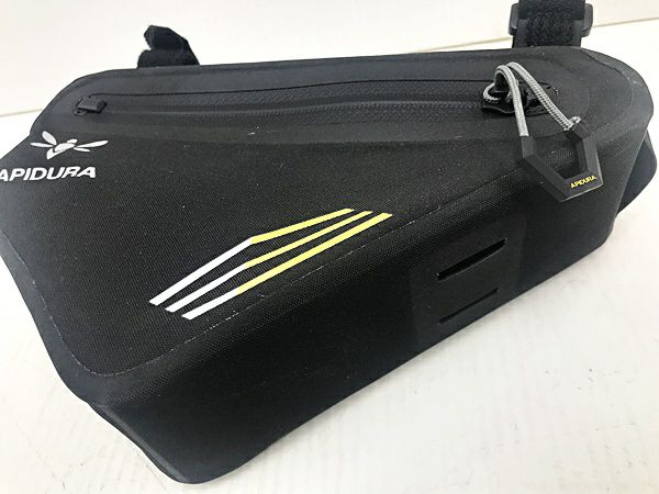 アピデュラ APIDURA レーシングシリーズ フレームバッグ 1L