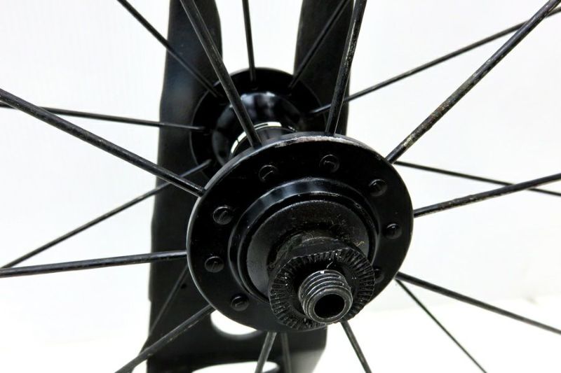 シマノWH-R501 10S 用700Cホイール前後セット ブラック Amazon | WH-R501 ホイール前後セット 8/9/10S対応QR フロント