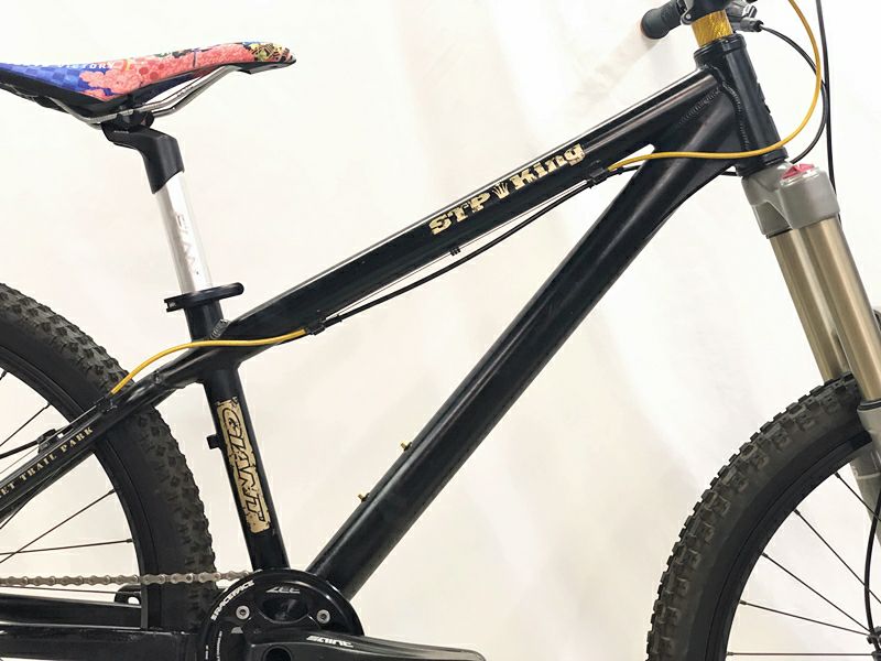 GIANT マウンテンバイク 26インチ ジャイアント GIANT STP KING 2005年 SHIMANO ZEE M640 26インチ