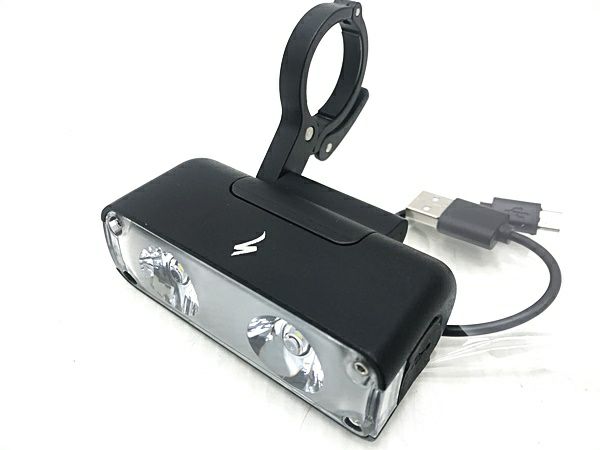 スペシャライズドSpecialized Flux 1250ヘッドライト Specialized Flux 1250 Headlight review - floodlight function