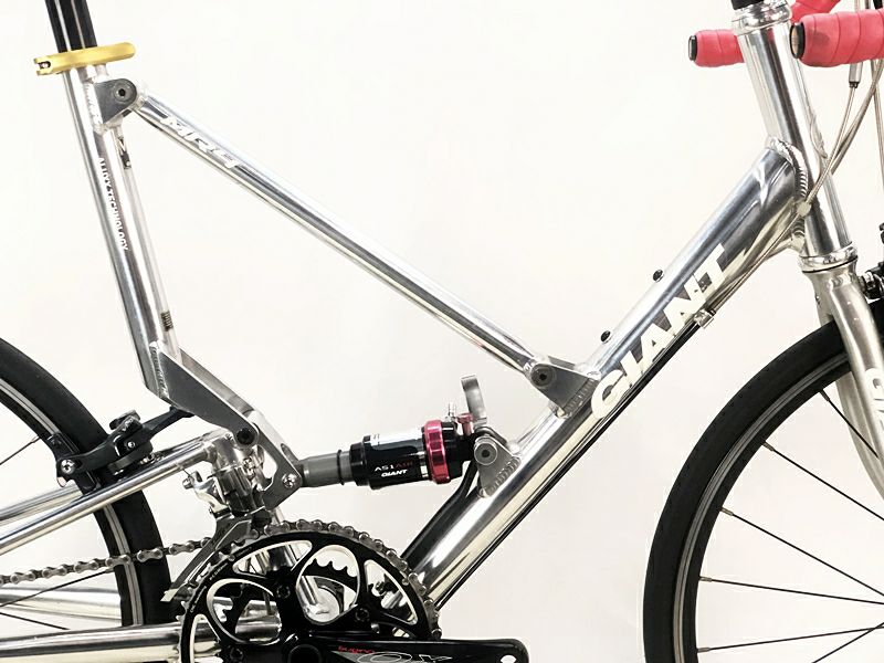 GIANT ジャイアント MR4F クロスバイク シルバー 折り畳み自転車 いよいよラスト1台！？ ｜ ジャイアントストア国立
