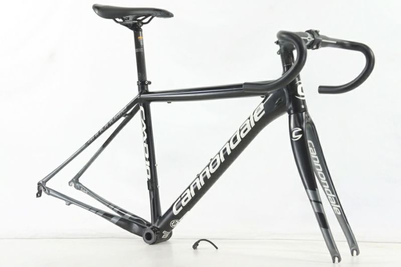 ジャンク CANNONDALE 「キャノンデール」 CAAD10 2011年モデル