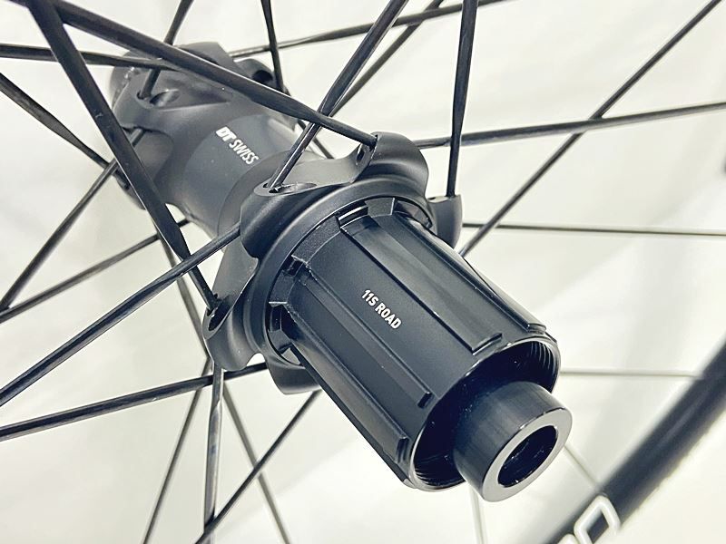 DTSWISS P1800 SPLINE DB23 前後セット（タイヤ付） DT SWISS（DTスイス）P 1800 Spline db 23（P 1800 スプライン