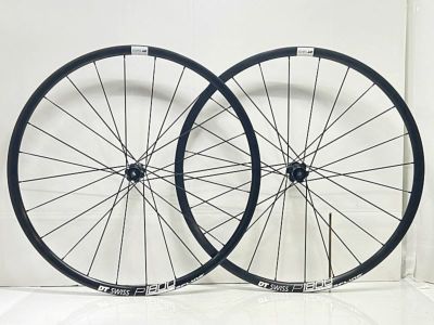 シマノ クリンチャーホイール700cシマノ純正品　11速　ディスクブレーキ用 楽天市場】ホイール（DISC用） 700C チネリ純正 ホイールセット